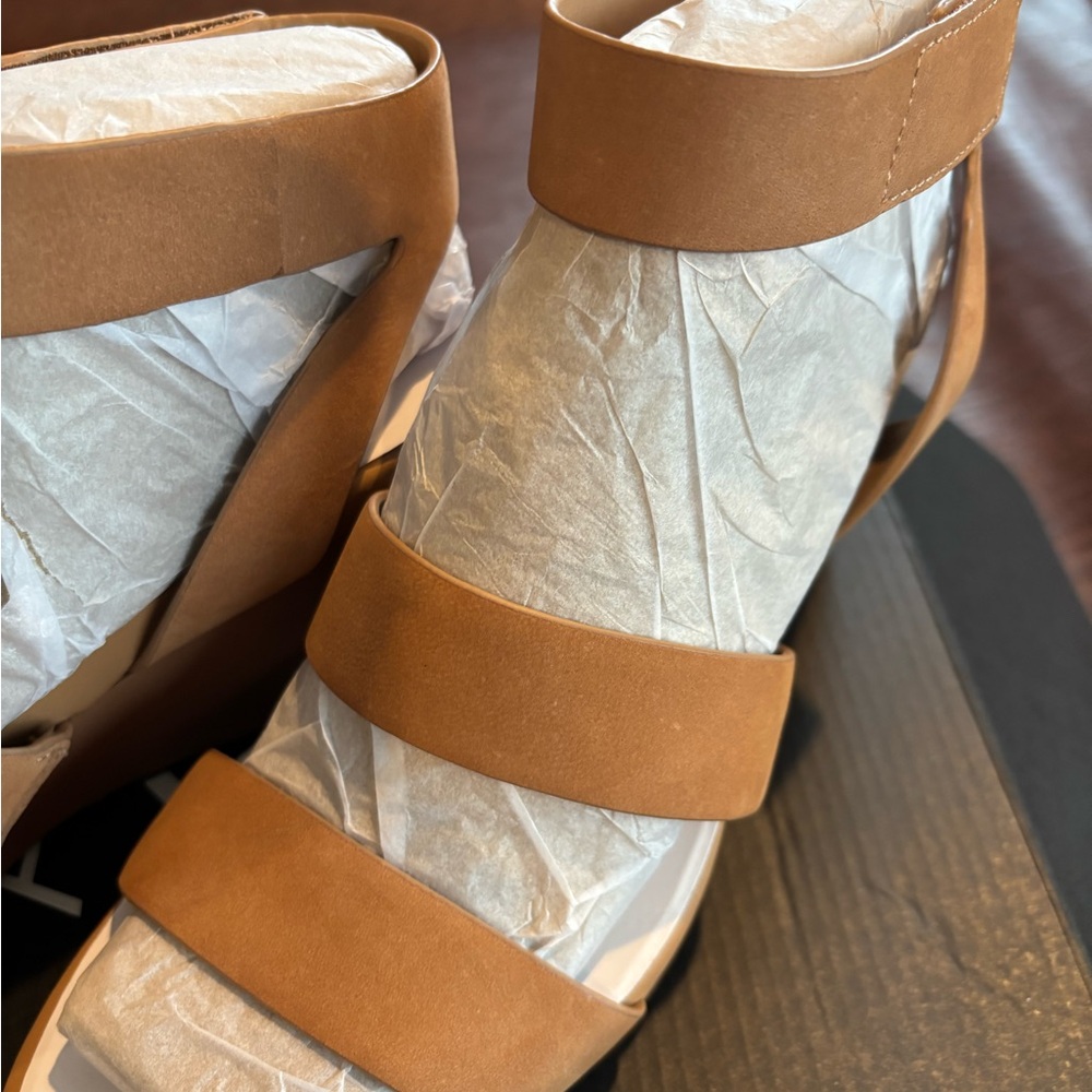NIB-Naturalizer Brown Wedge Sandals for Women - Picture 15 of 16